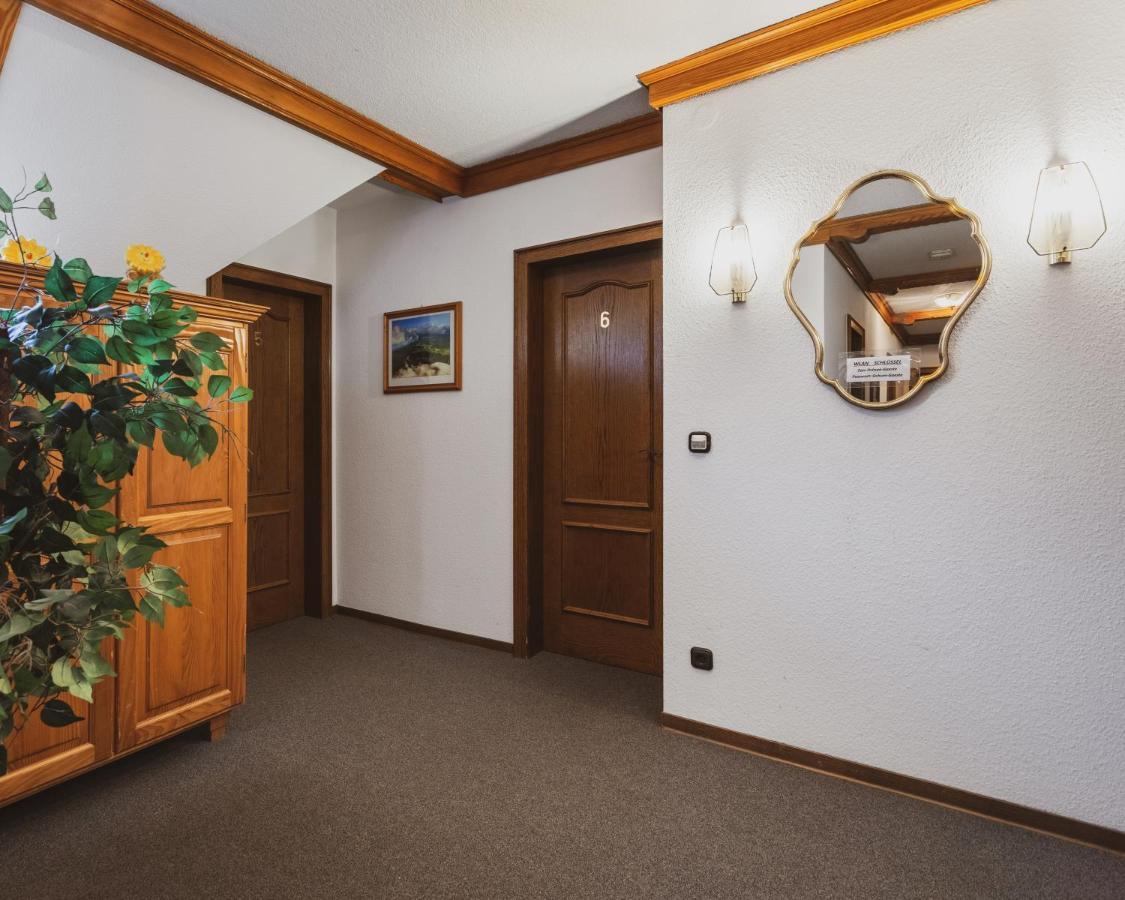 Fremden- Und Monteurzimmer "Zum Ochsen" Flieden Экстерьер фото